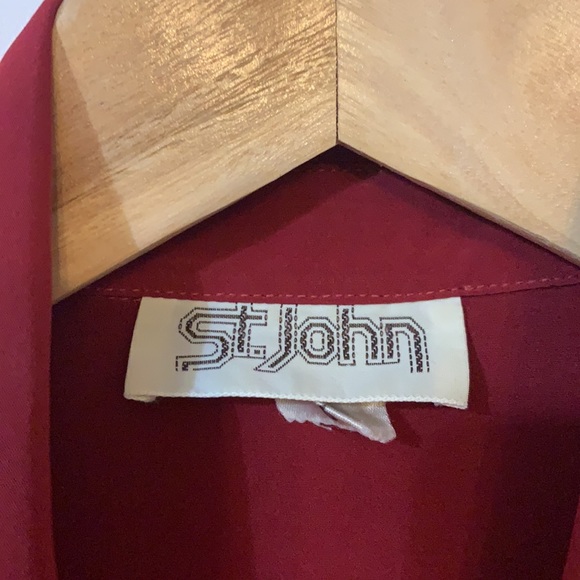 Vintage St John Blouse in Brick Red Size 6 - Picture 3 of 4
